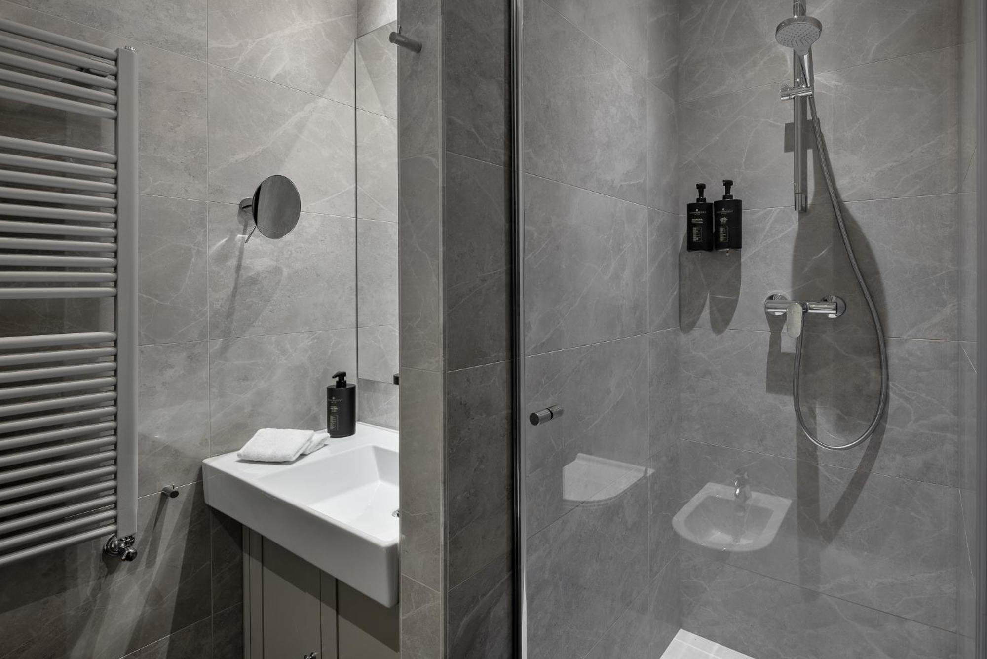 Porta Nera Private Living - Adults Only Hotell Florens Exteriör bild